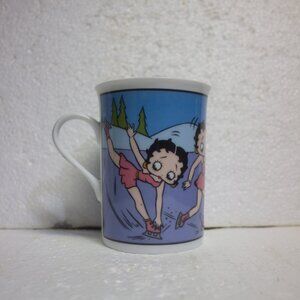 Betty Boop Fine Porcelain Collector Mug 8 oz The Danbury Mint Betty On Ice